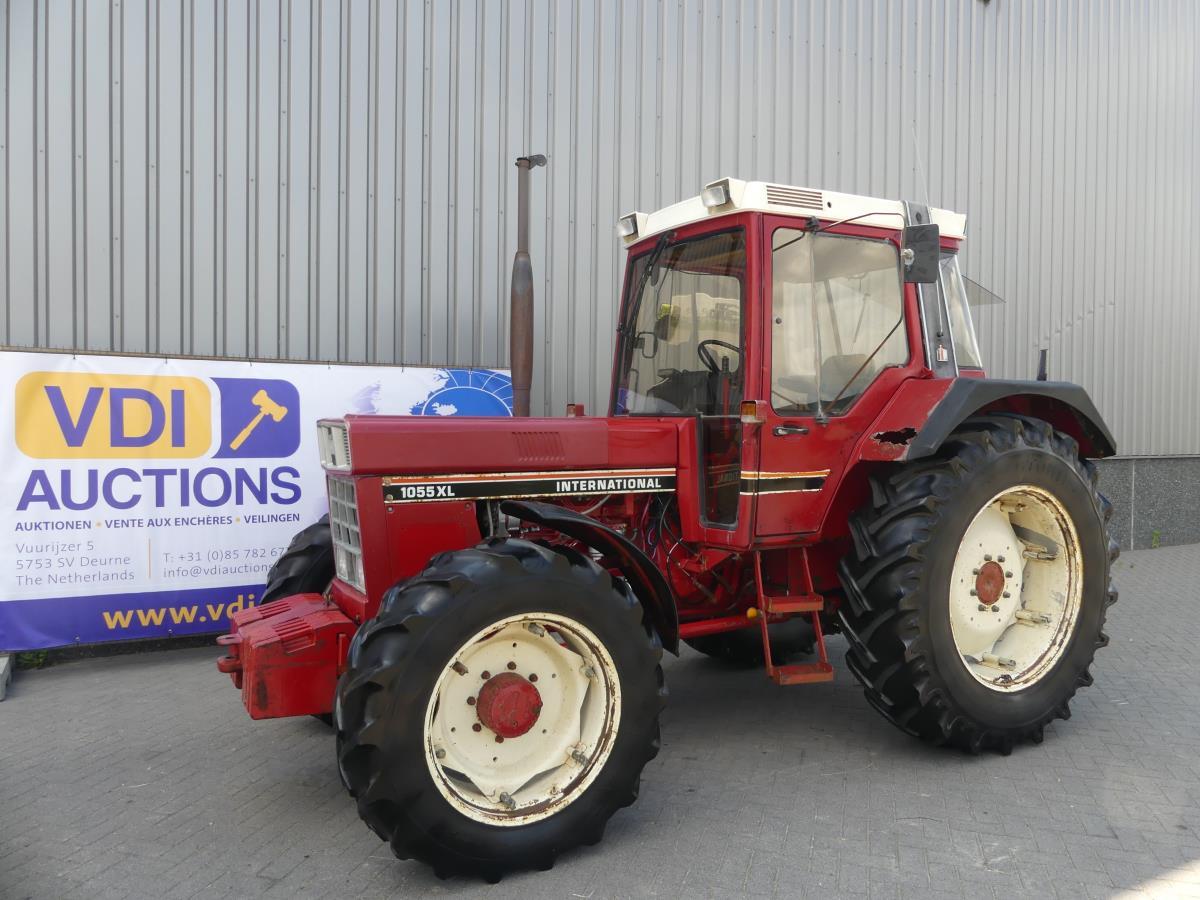 Case IH 1055XL